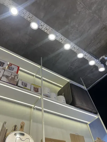 Bandeja Portacables Con Luces Ar111 20cm X Metro Lineal
