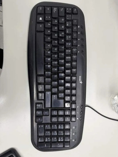 Teclado Genius Kb-m200 Multimedia Con Cable Usb