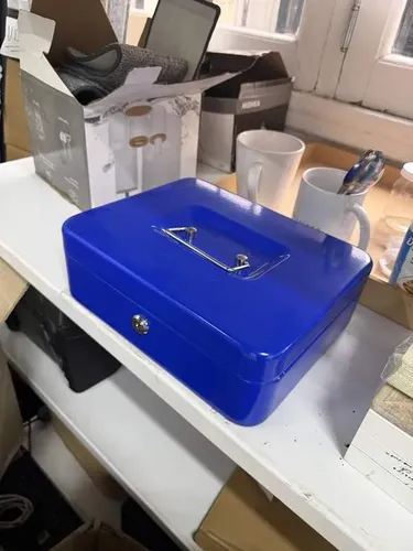 Caja De Caudales Metalica Con Manija