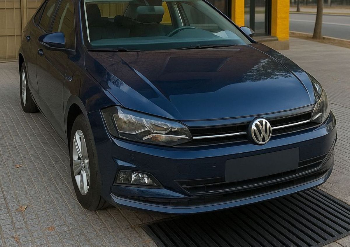 Volkswagen Polo 2018 1.6 Confortline 5ptas 