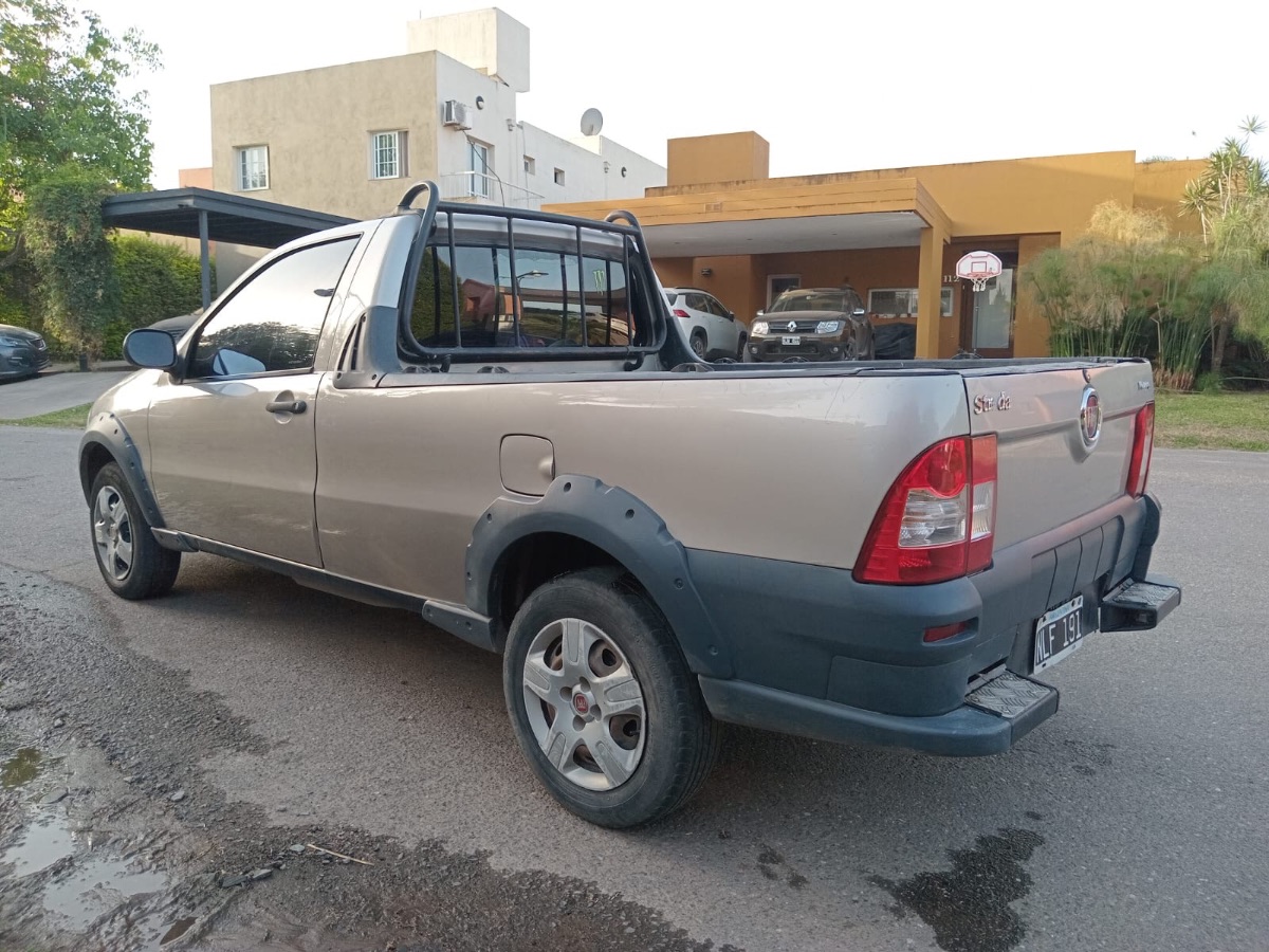 FIAT STRADA 1.4 WORKING 2014 