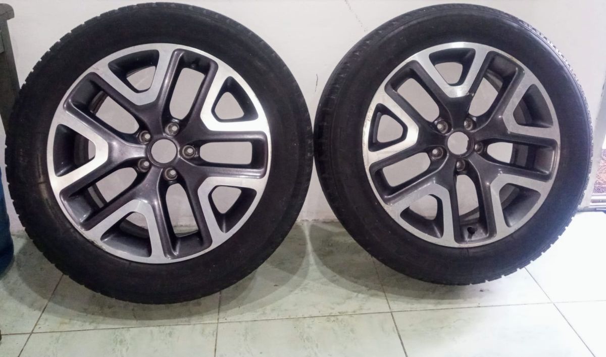 2 Ruedas Jeep Bridgestone 225/55R18
