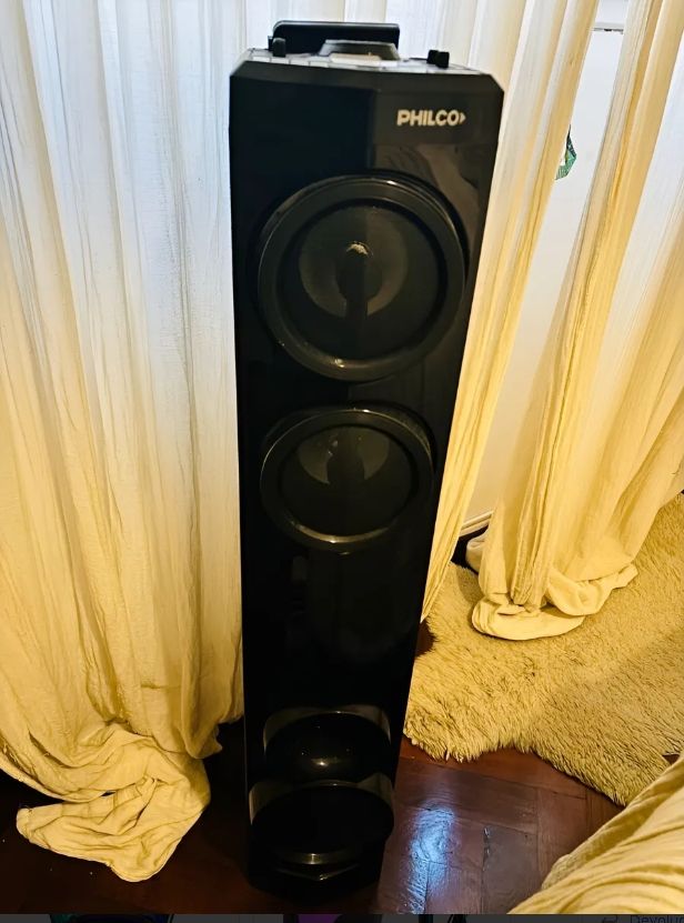 Parlante Philco Tap350 3000w Portátil Negro Bluetooth (Usado)