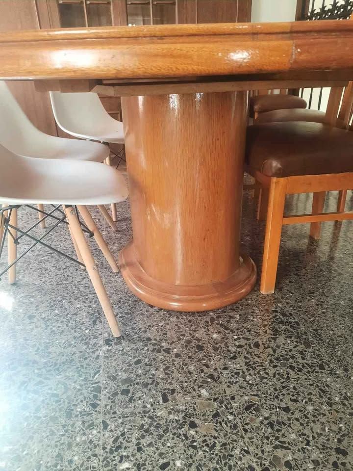 Mesa de Roble