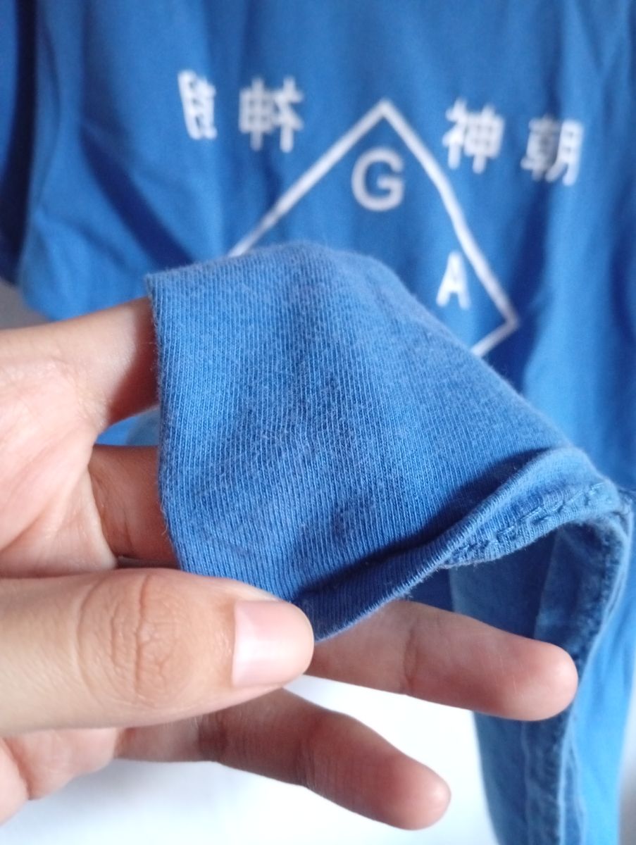 Remera azul