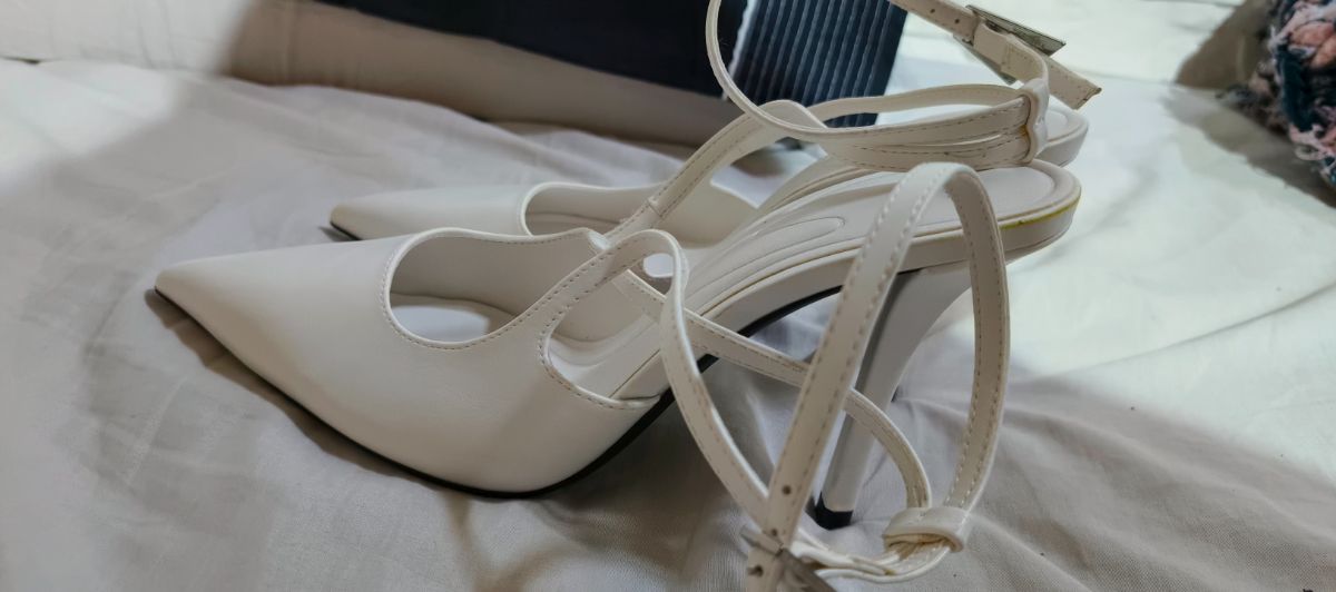 Zapatos ZARA punta fina