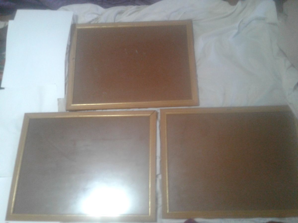 3 cuadros con marco y vidrio