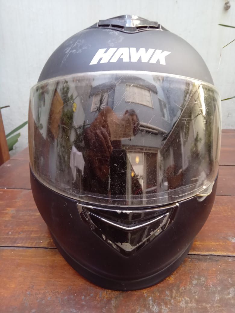 COMBO CAJA DELIVERY 40X40X40 (USADA) + CASCO HAWK (USADO) + ASIENTO BICI (NUEVO)