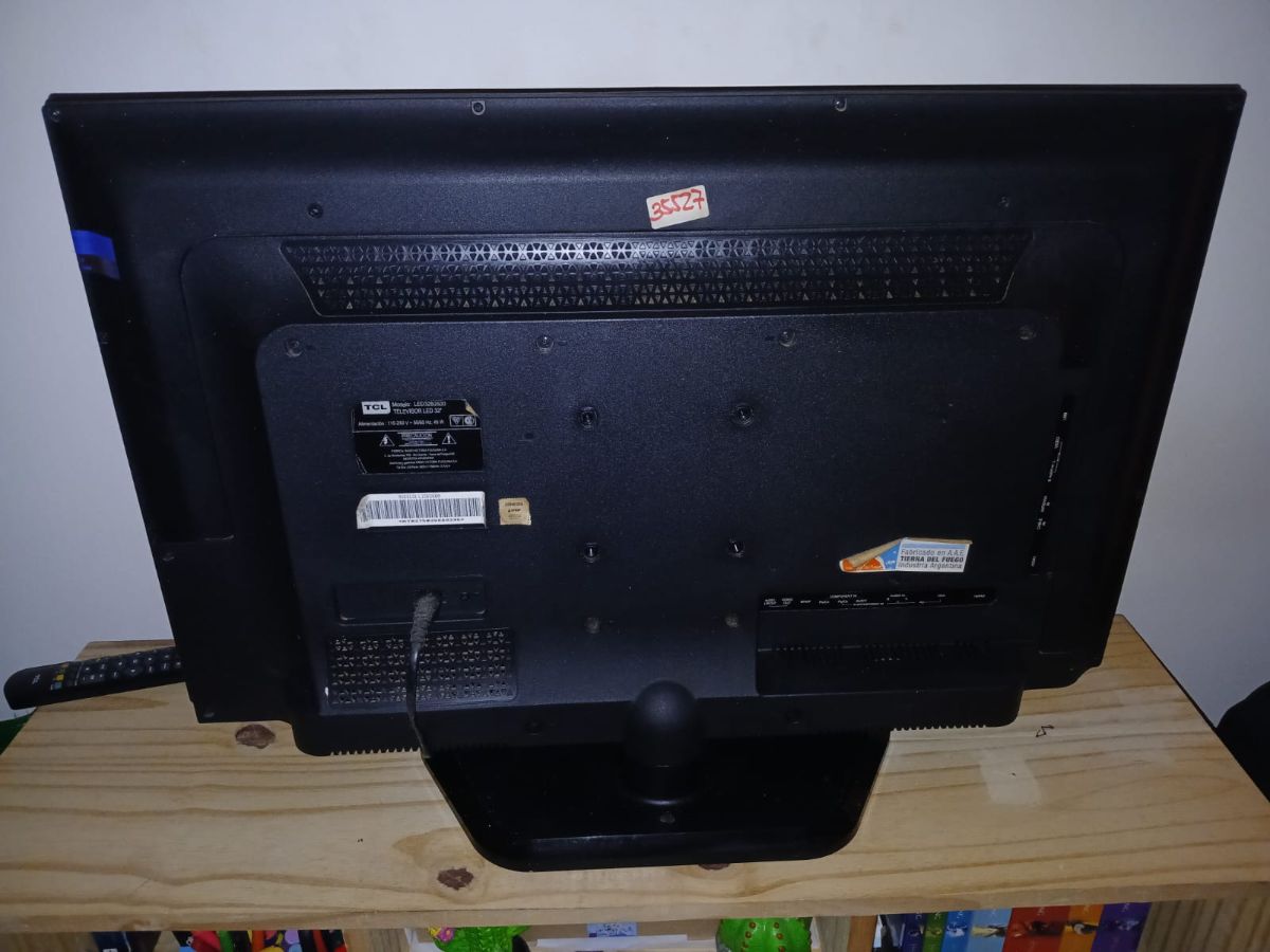 Tv Led 32" TCL 