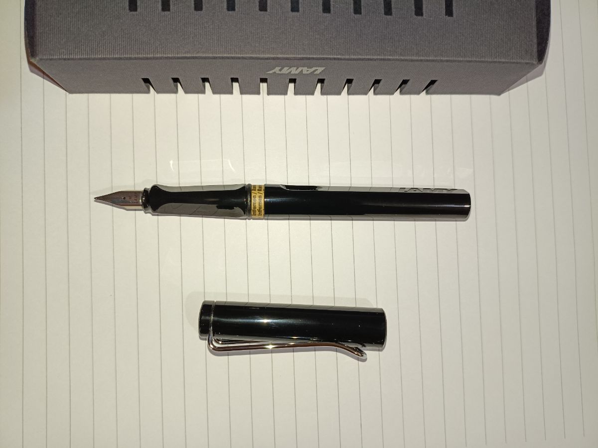Pluma Lamy 