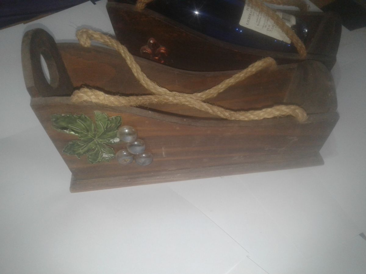 2 Porta botellas de mesa