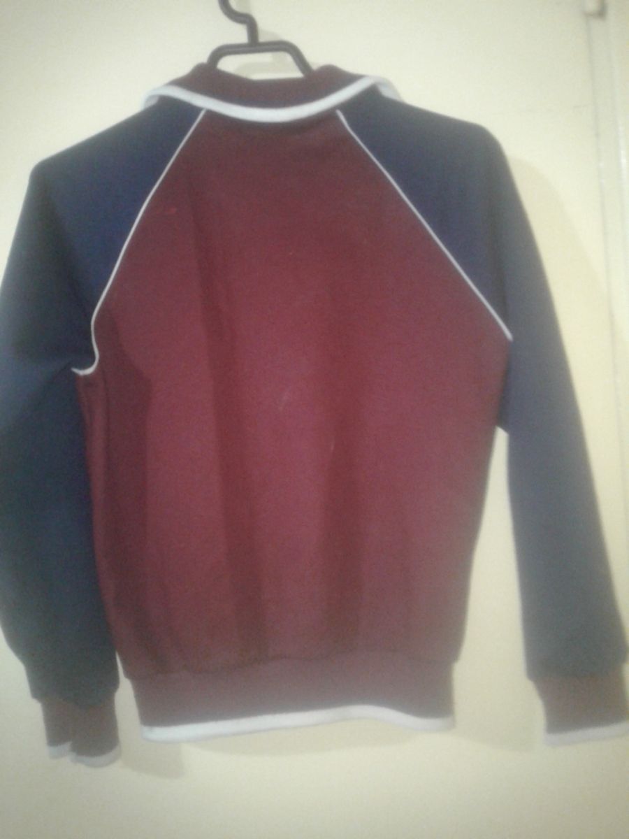 Campera Escolar uniforme bordo azul