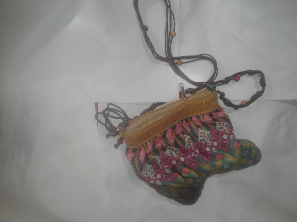 Cartera con cierre 