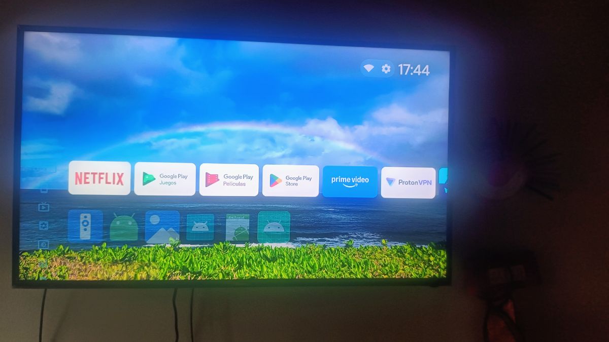 VENDO TV SAMSUNG LCD  32" (no es smart)