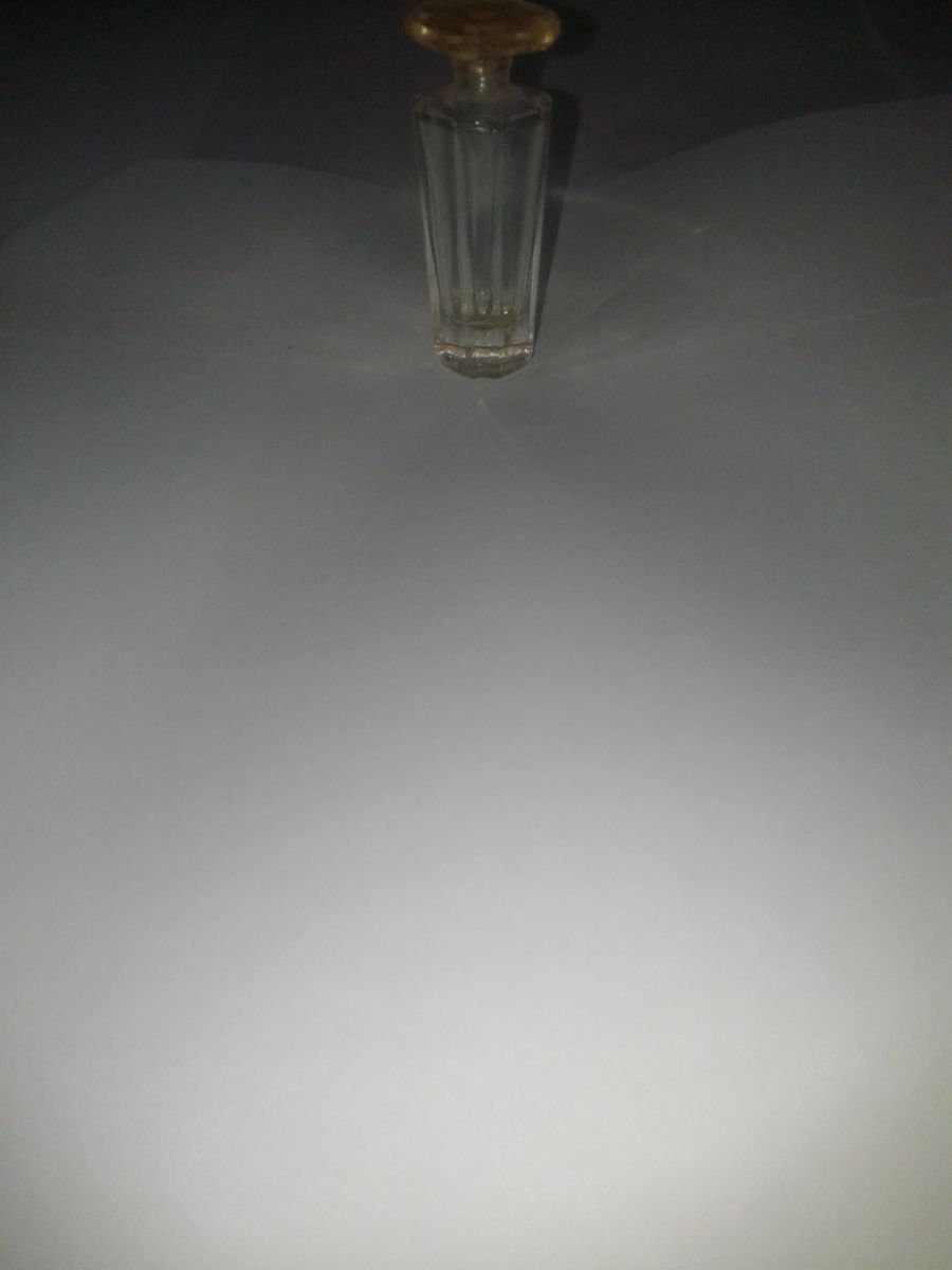 Perfumero recargable , Caramelera tallada y cepillo tocador  colección antiguedades