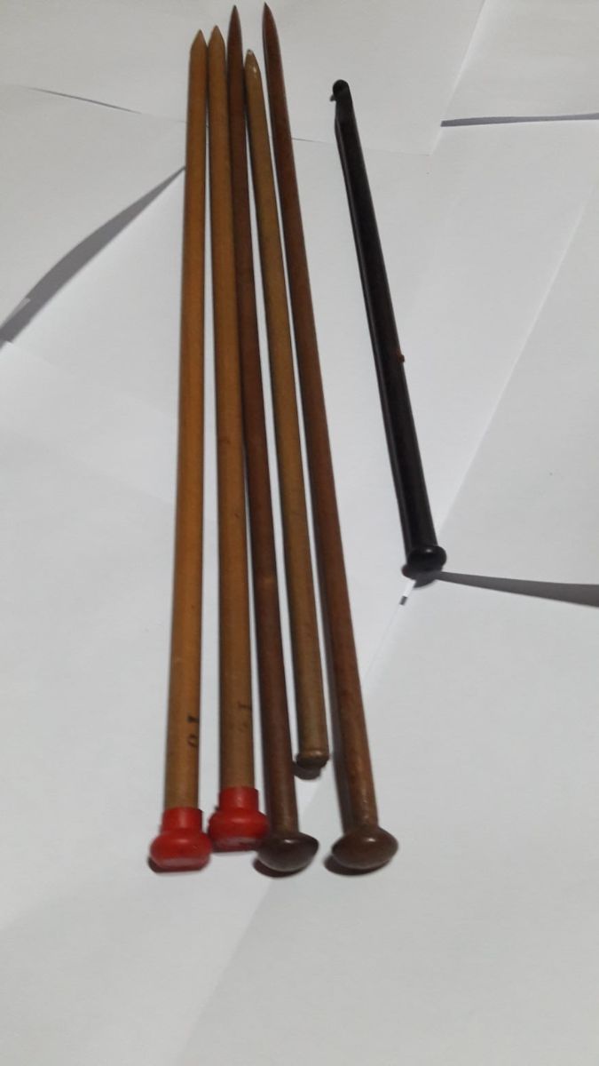 Agujas de tejer y crochet de madera