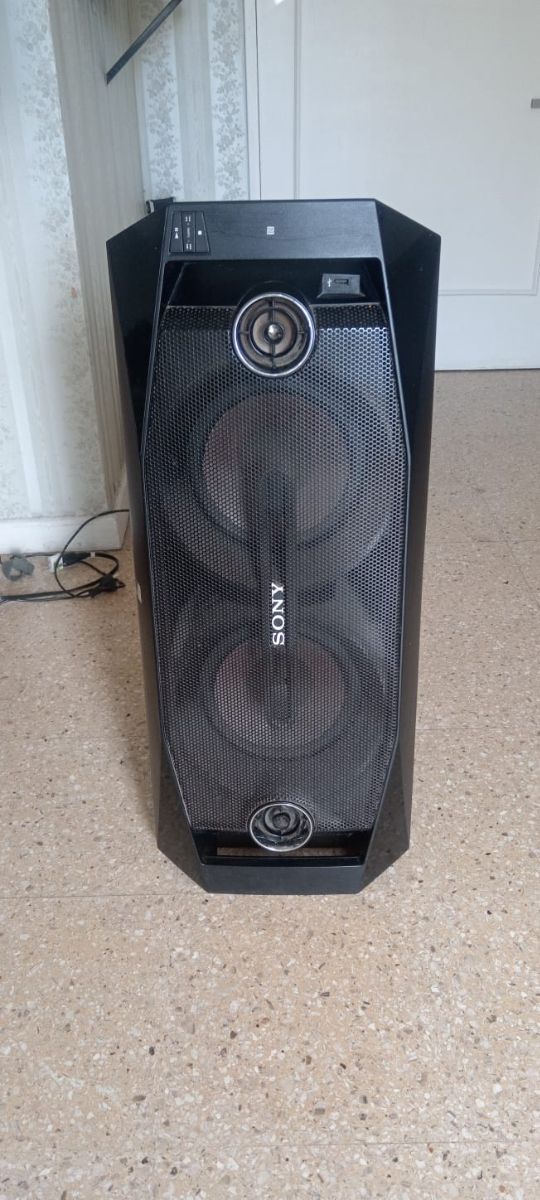 Parlante Sony GTK-X1BT (Party Speaker Bluetooth)