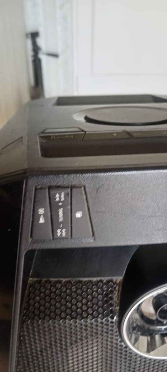 Parlante Sony GTK-X1BT (Party Speaker Bluetooth)