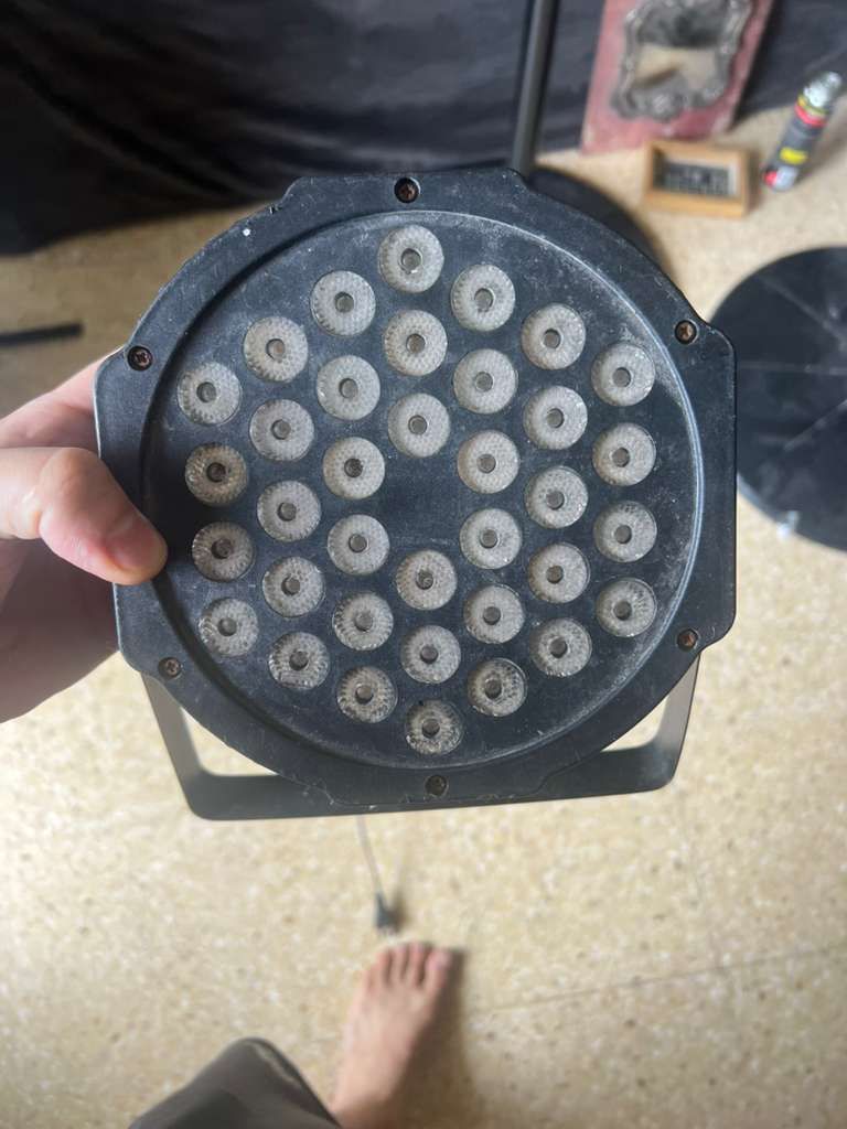 Luz LED PAR DMX (Redonda con 36 LEDs)
