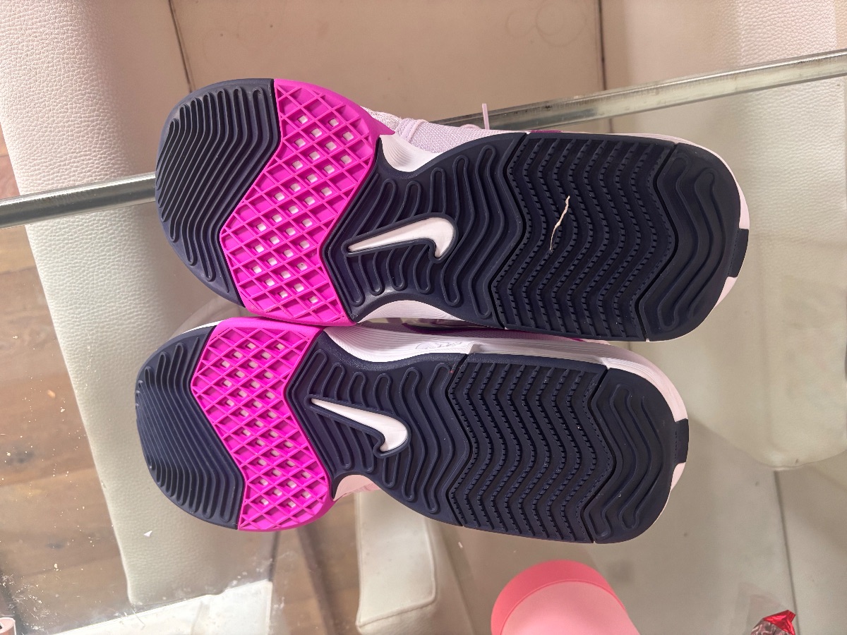 ZAPATILLAS LEBRON WITNESS 8 