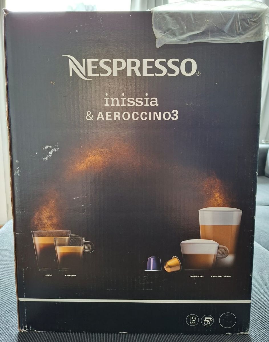 Cafetera Nespresso Inissia + Aeroccino 3 espumador de leche