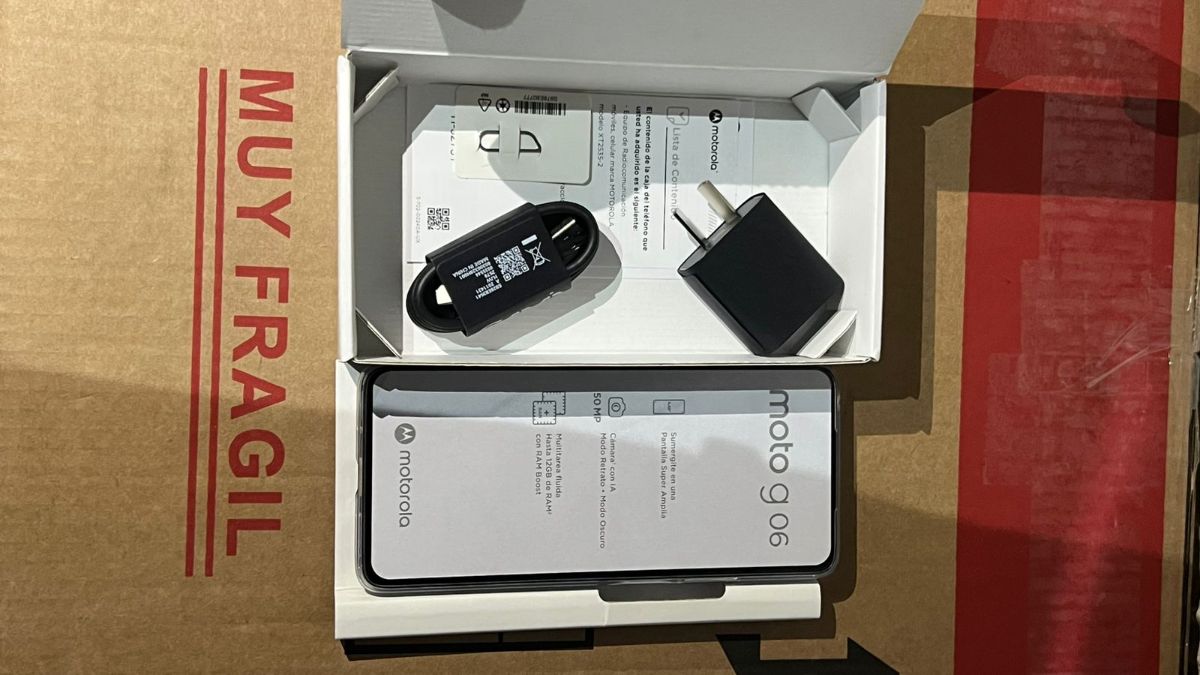 Motorola g06 