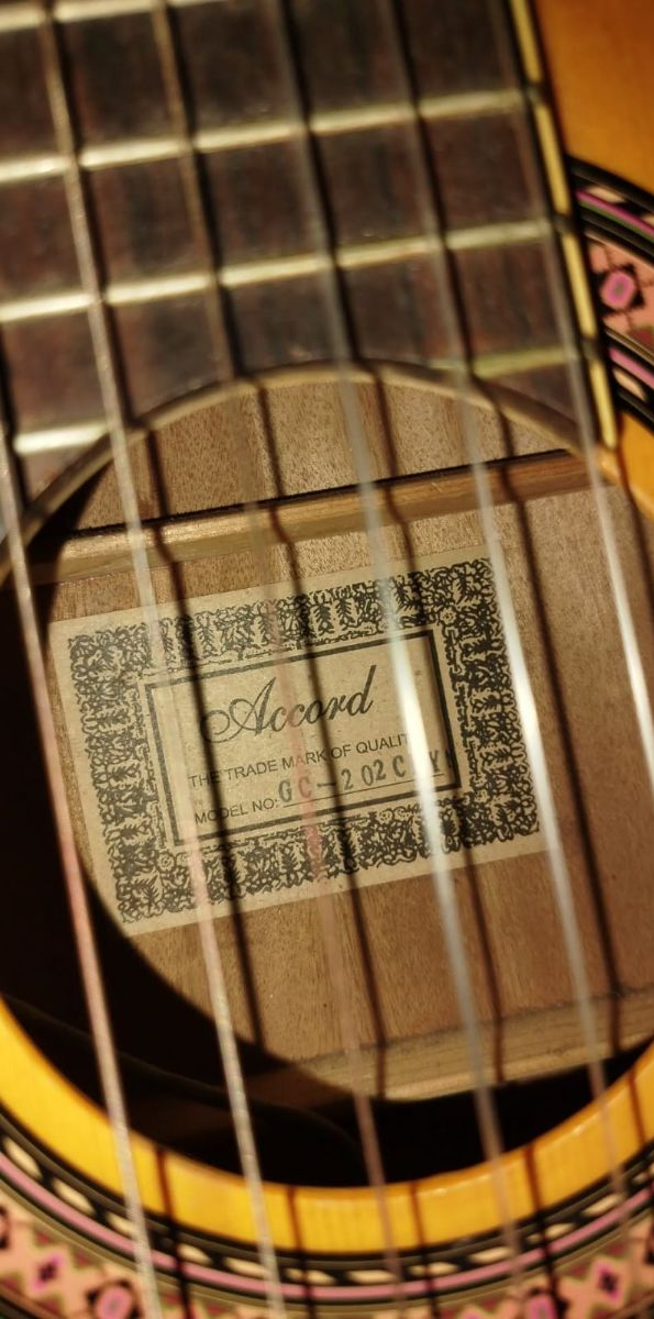 Guitarra criolla 