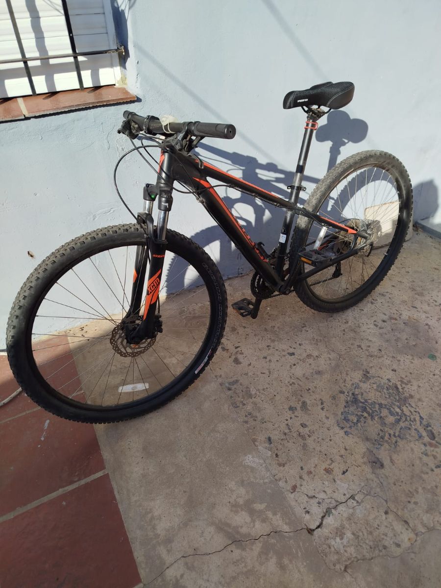 Bicicleta Mountain Bike Specialized Rockhopper