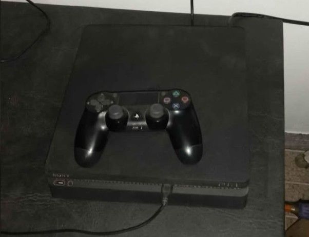 Playstation 4 1 TB