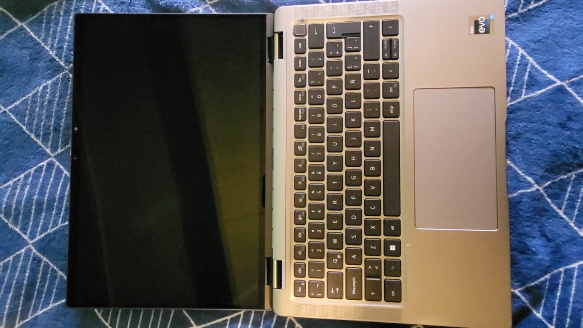 Notebook Dell Latitude 7440 i7 – 16GB RAM – SSD 512GB – Ideal para trabajo y diseño