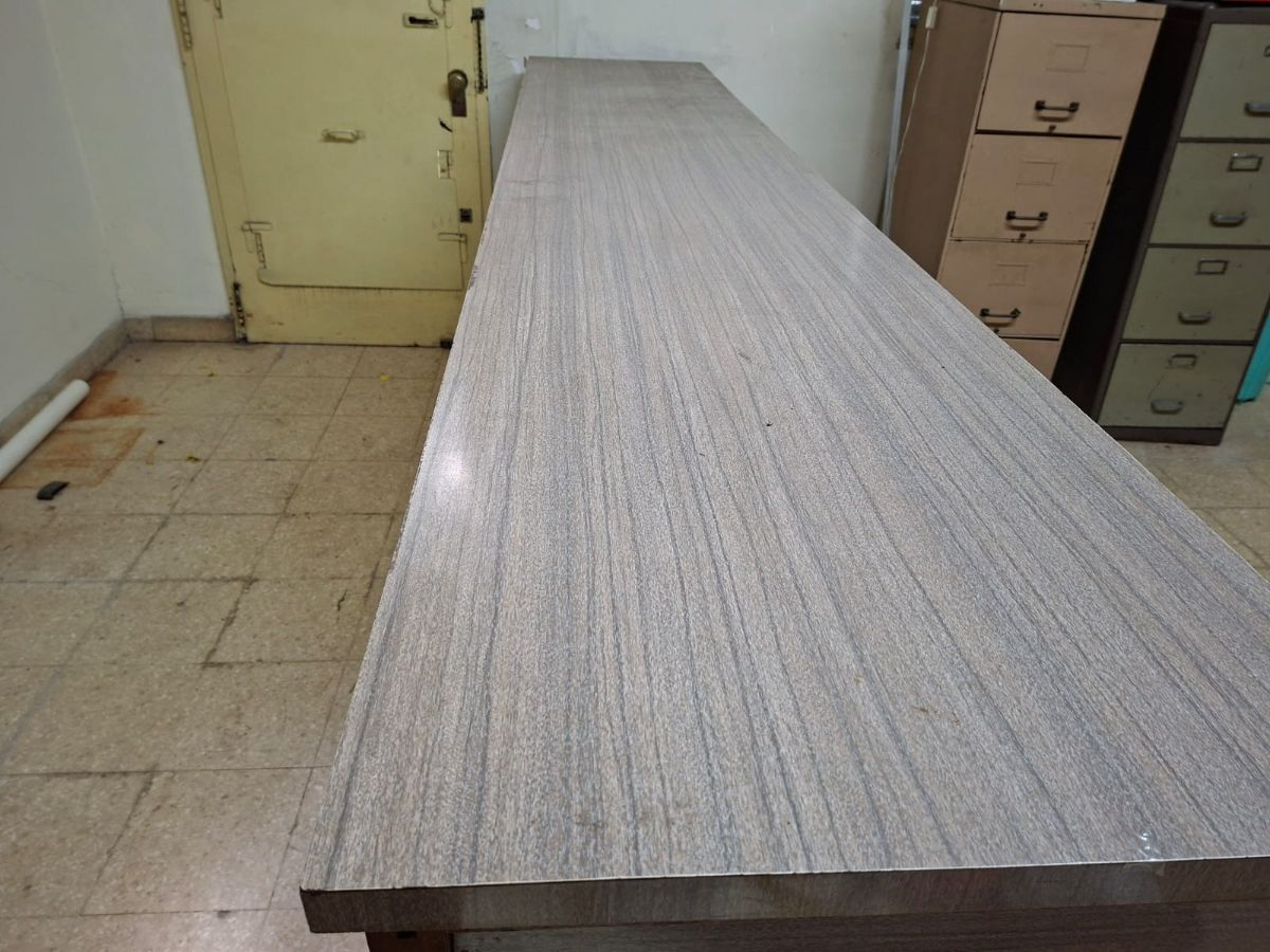 Mostrador de madera
