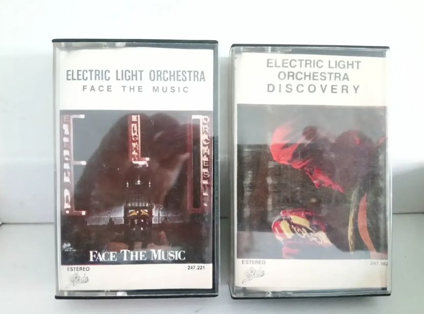2 Cassette Electric Light Orchestra Discovery -face The Musc 