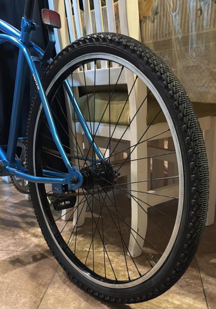 VENDO Bicicleta playera r26 RESTAURADA A NUEVA 
