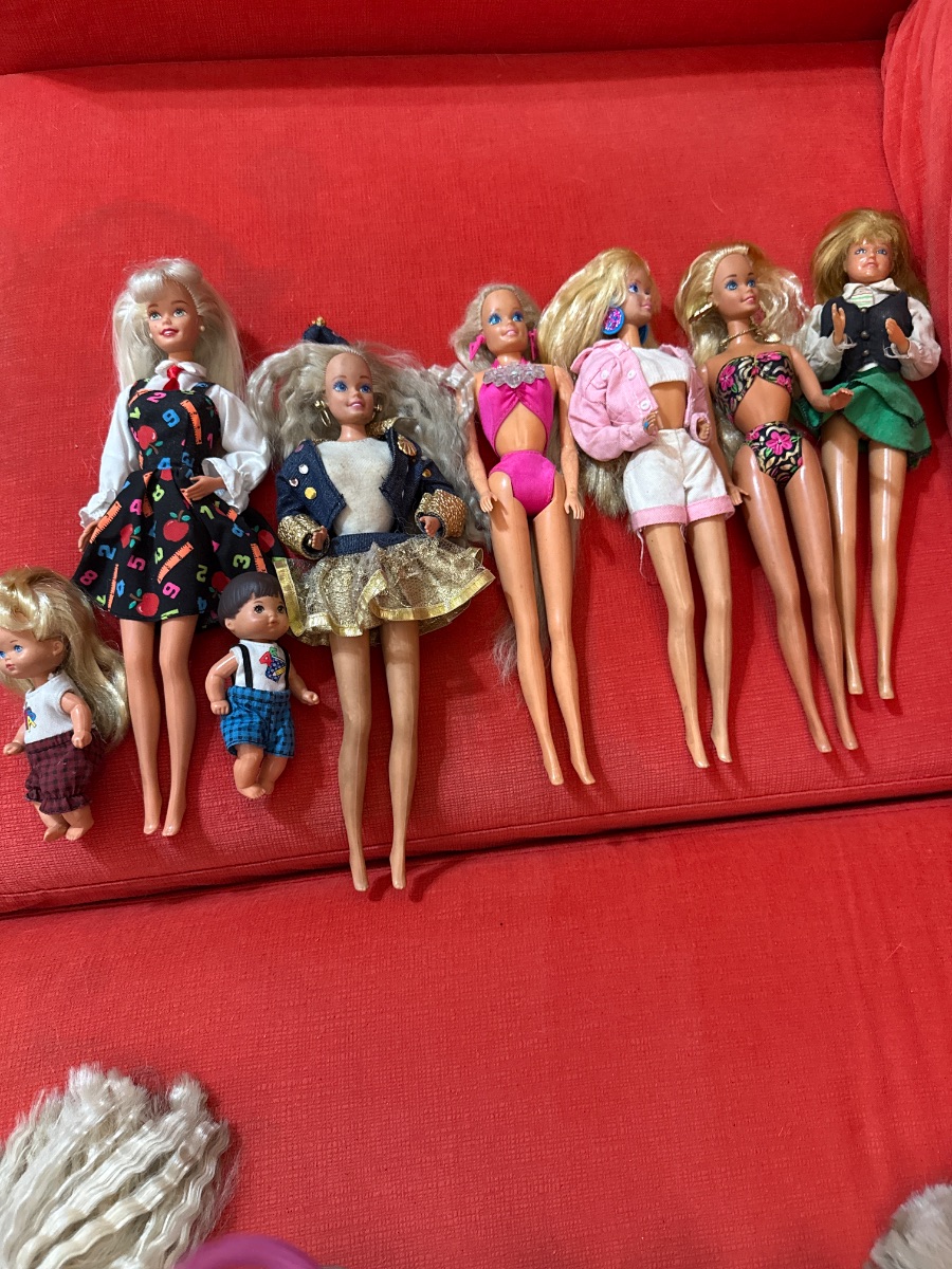 Muñecas Barbies originales y accesorios, casa y motor home