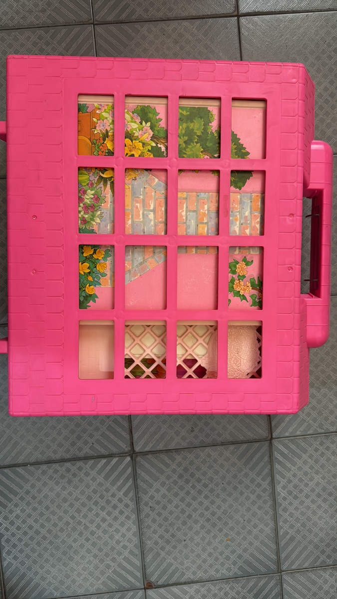 Muñecas Barbies originales y accesorios, casa y motor home