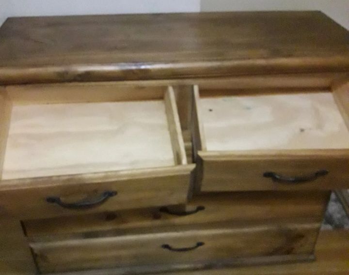 Cómoda cajonera de pino estilo campo