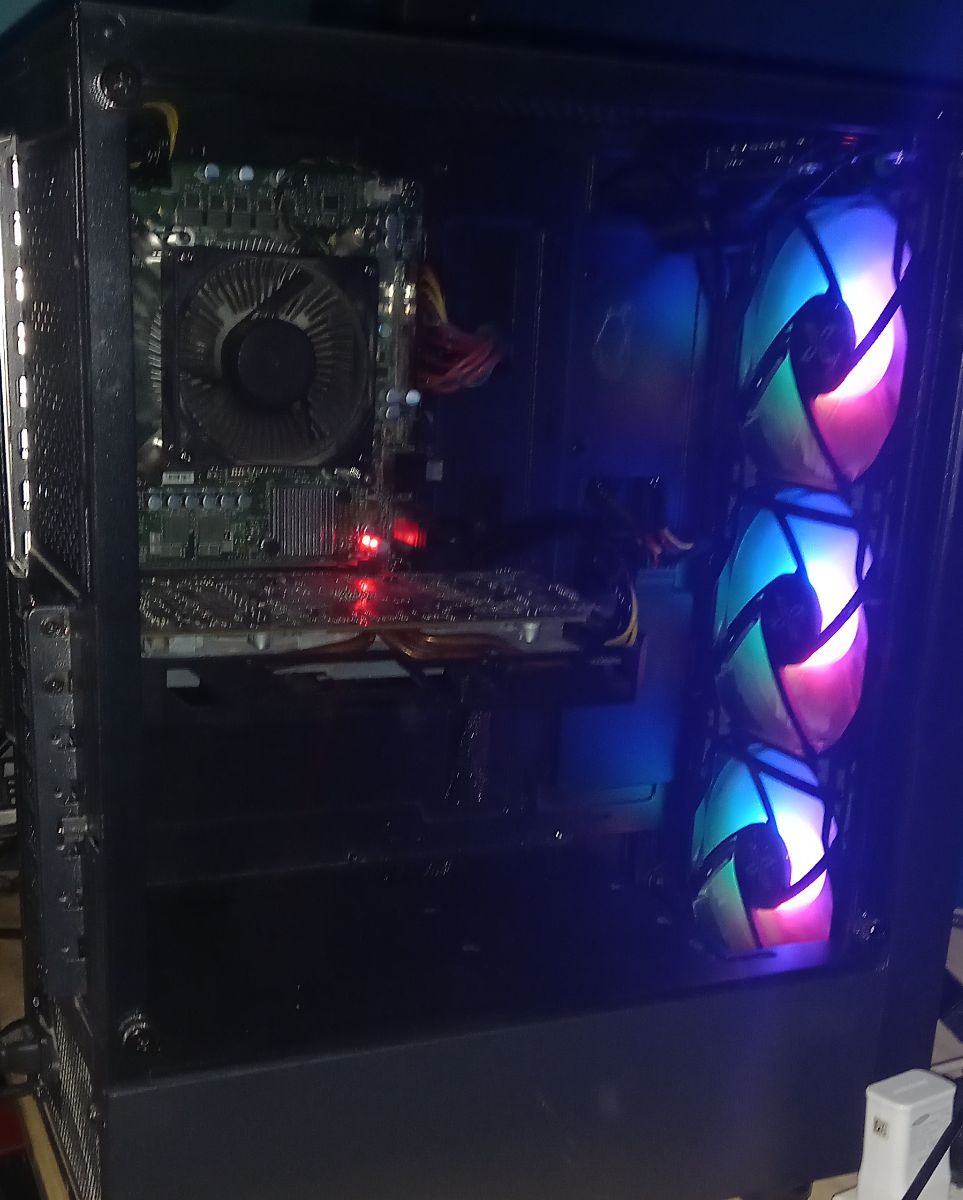 PC Gaming | Rayzen 7 | RX 570 8gb | Ram 16 | 500gb almacenamiento | 500w