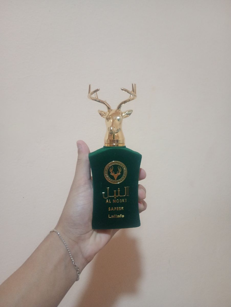 Perfume árabe al noble safeer lattafa original