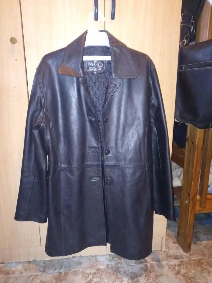Campera de cuero original.