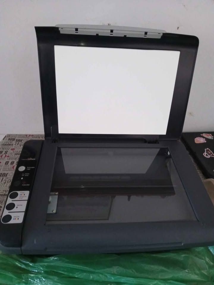 Impresora multifuncional Epson Stylus CX5600