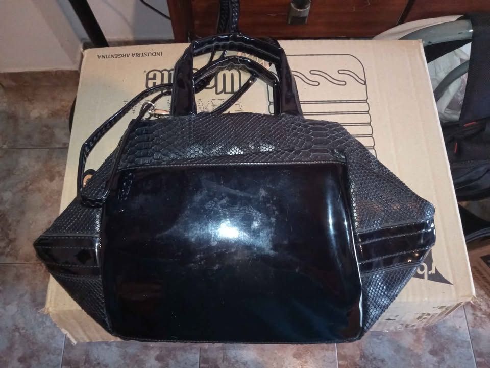 Cartera/bolso blacke.