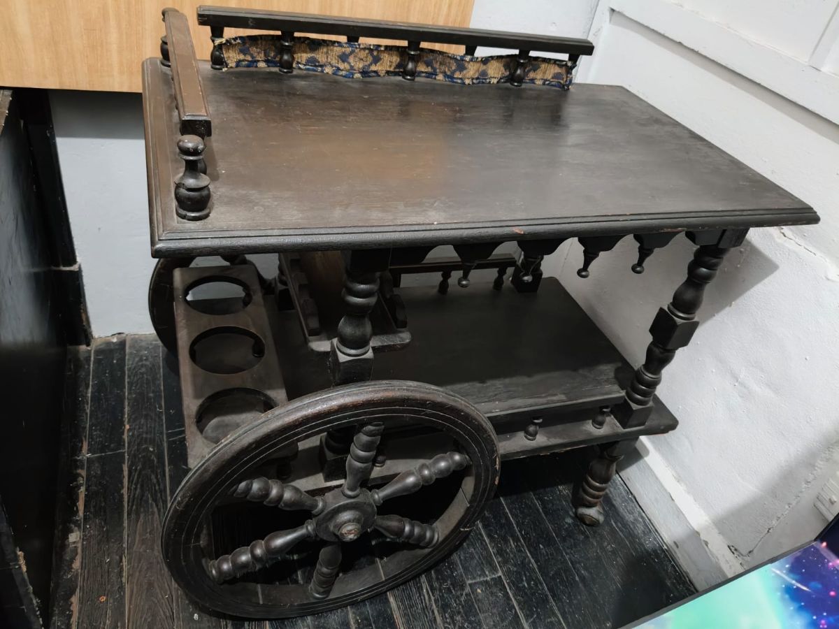 sillas y carrito antiguo oferta
