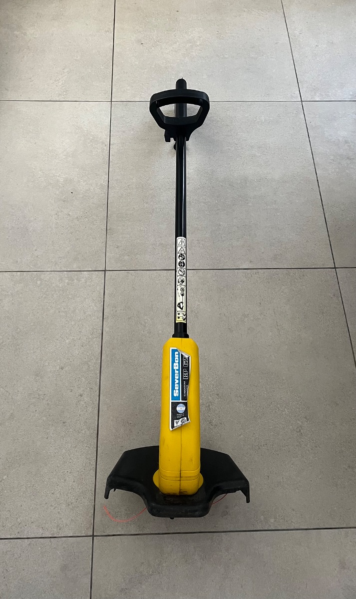 Máquina cortar pasto SEVERBON BP 620