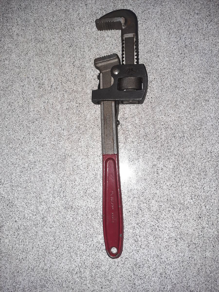 LLAVE STILSON BRASILERA IMPECABLE ESTADO