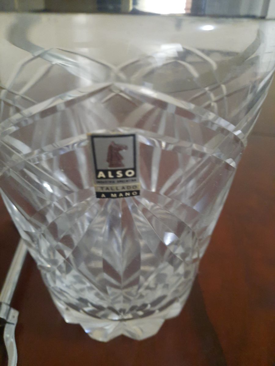 HIELERA DE CRISTAL TALLADO A MANO MARCA ALSO