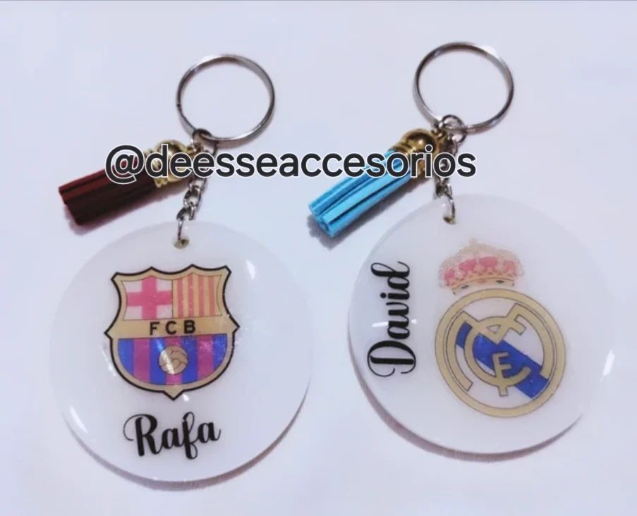 Llaveros de resina personalizados