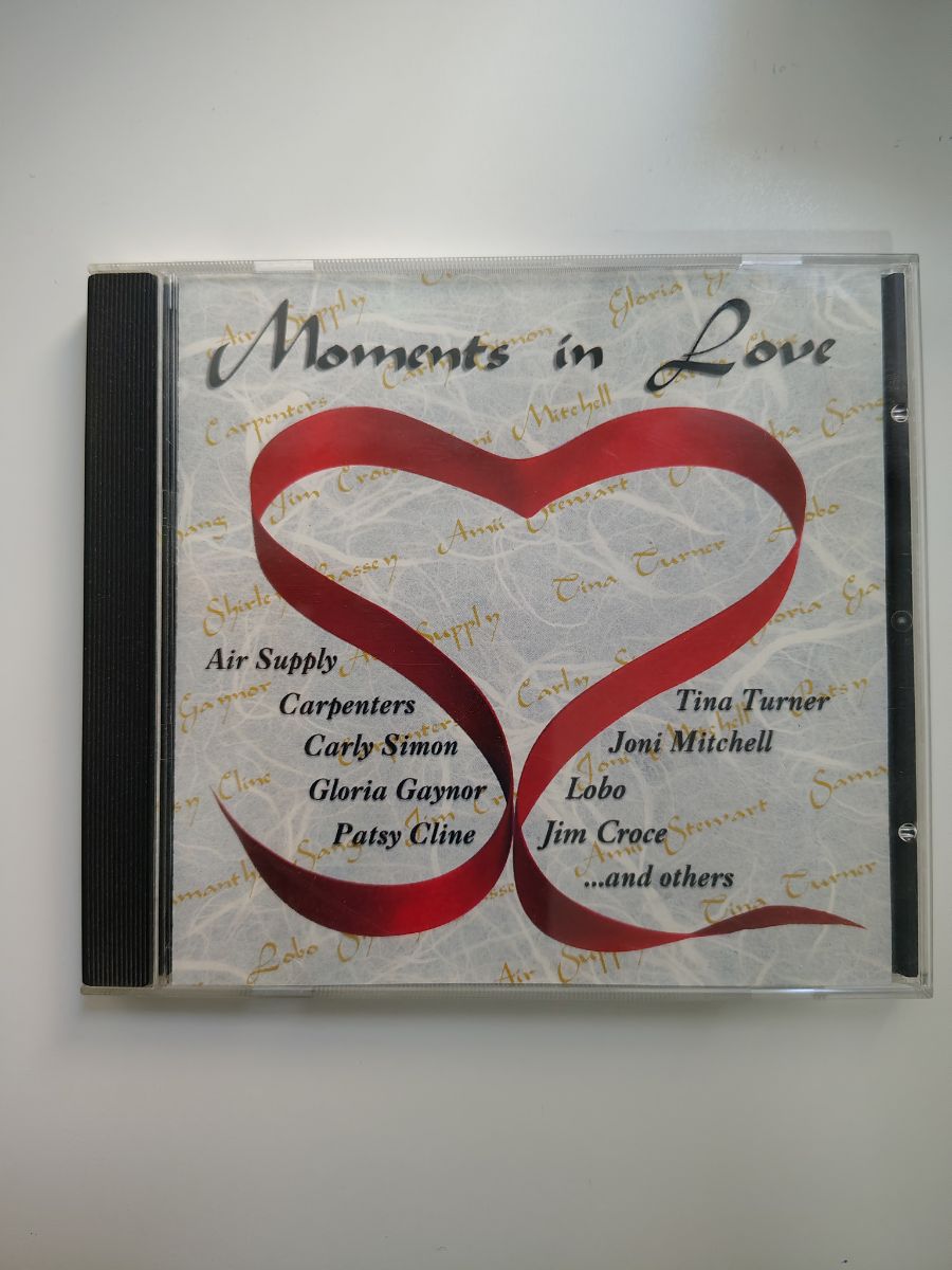CD Moments in Love