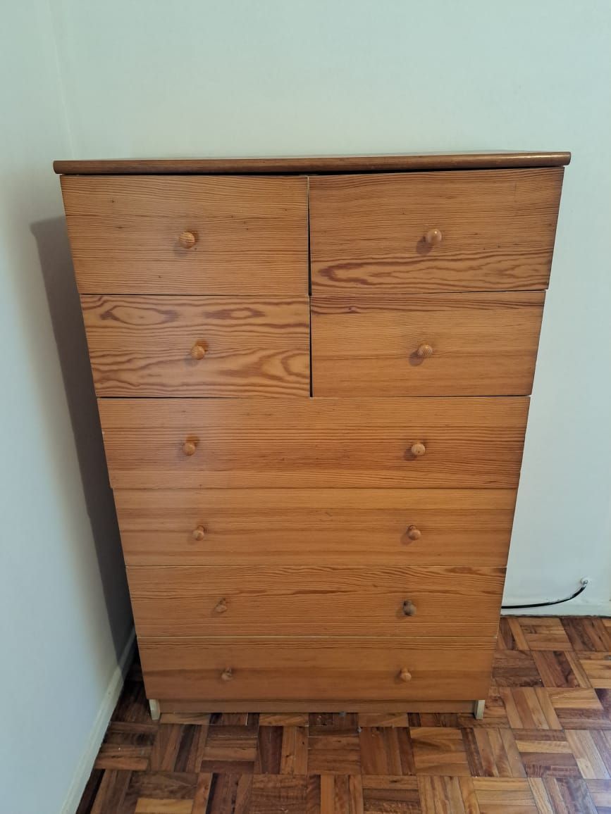 Cajonera habitación