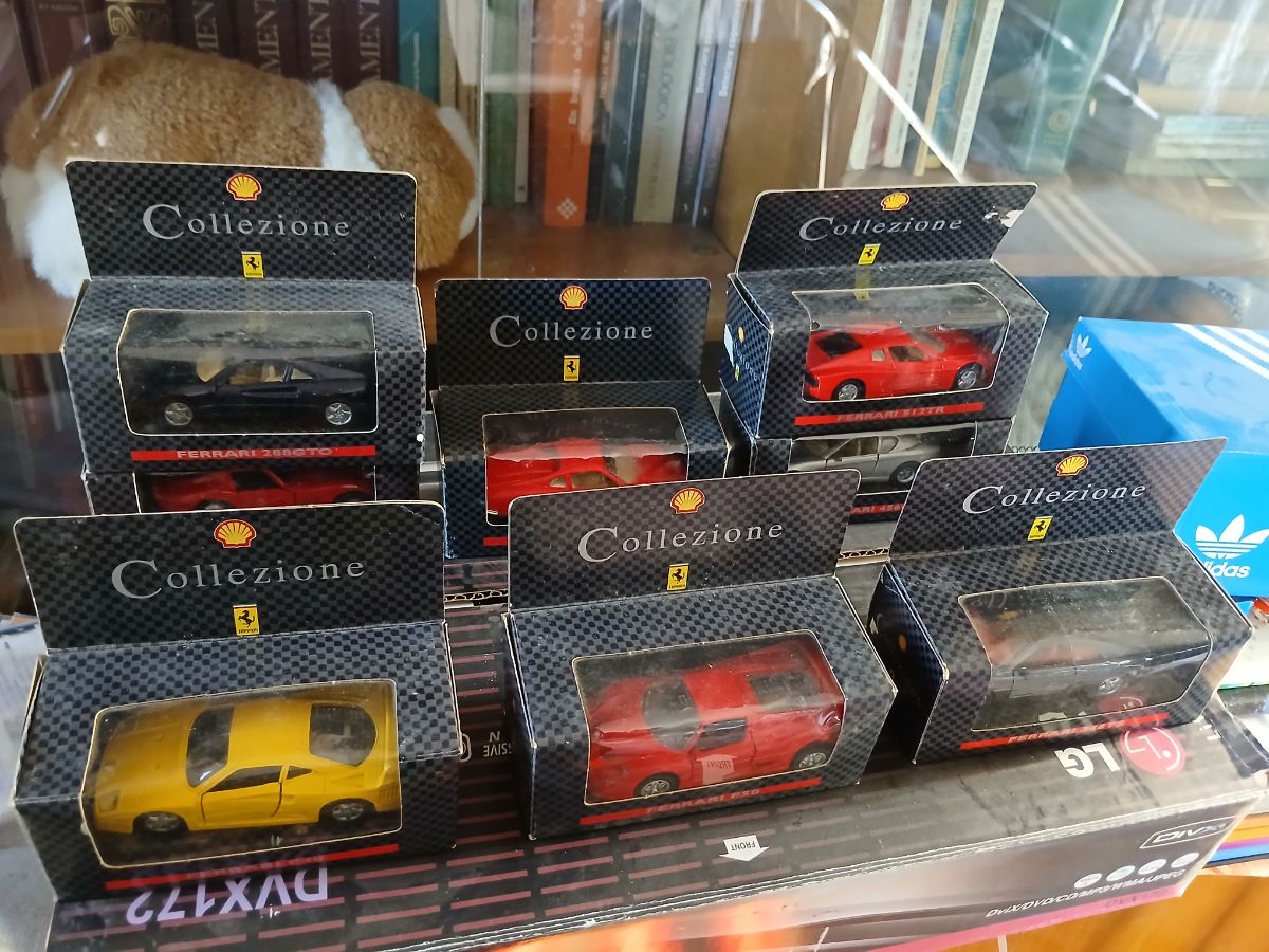 Autos ferrari a escala shell coleccion completa 8 autos