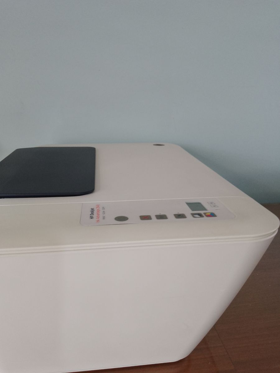 Impresora HP DESKJET INK ADVANTAGE 2540 All-in-one series. Todo en 1: imprime y escanea.
